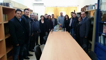 Το Γυμνάσιο Καλυθιών  εγκαινίασε την ανακαινισμένη του δανειστική βιβλιοθήκη