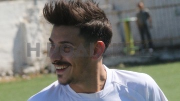 Μια... ανάσα από τη Ρόδο ο Γιώργος Δελαπόρτας