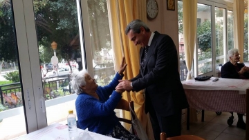 Επίσκεψη του Περιφερειάρχη σε Χαραλάμπειο Γηροκομείο και Κέντρο Παιδικής Μέριμνας