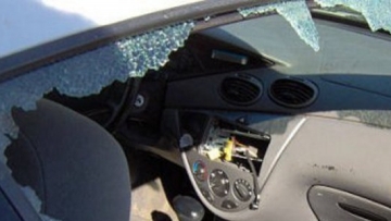 Δύο στο εδώλιο για τις ζημιές  σε αυτοκίνητα στην Παλιά Πόλη