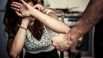 Πάνω από 600 περιστατικά για ενδοοικογενειακή βία!