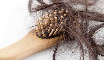Τρεις ανήκουστοι λόγοι που έχετε απώλεια μαλλιών