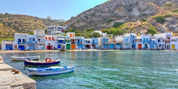 Ποιοτικός τουρισμός, μικρομεσαίοι και παραγωγική ανασυγκρότηση των νησιών