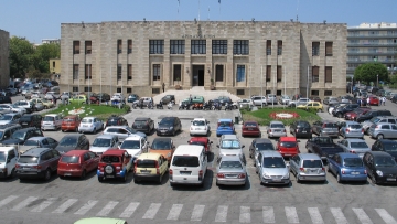 Απλήρωτοι οι εργαζόμενοι στον «Ξενώνα»