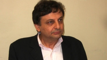 Αναζητεί εναγωνίως έσοδα ο Γ. Περδίκης