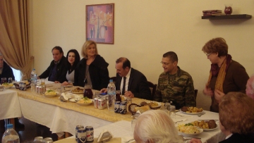 Παράθεση γεύματος από το ΚΗΦΗ  Κοσκινού με την αρωγή της Μεραρχίας