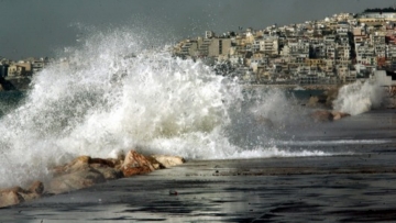 Μια κλίμακα πριν τον τυφώνα η ανεμοθύελλα που θα σαρώσει την Ελλάδα - Ποιες περιοχές θα "πετάξουν"