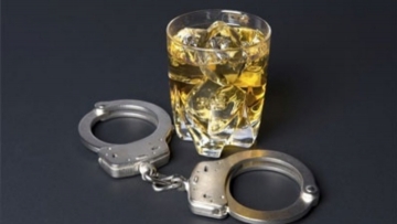 Οδήγηση υπό την επήρεια αλκοόλ: Συνελήφθησαν 24 άτομα μόλις σε ένα τριήμερο