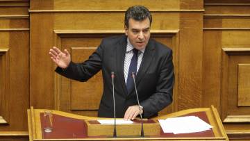 Μάνος Κόνσολας: «Στηρίζουμε την εθνική προσπάθεια για μία έντιμη συμφωνία με τους εταίρους μας»