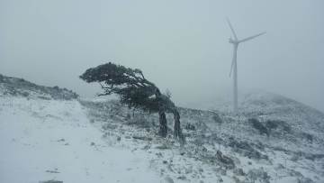 Χιόνισε το βράδυ σε Ατάβυρο και Άγιο Ισίδωρο (Φωτορεπορτάζ)