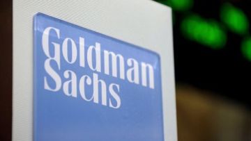Στα 18 δισ. ευρώ τοποθετεί η Goldman Sachs τις εκροές καταθέσεων