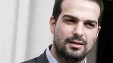 Σακελλαρίδης: Ούτε με πιστόλι στον κρόταφο παράταση μνημονίου