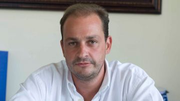 Στο υπουργείο Εξωτερικών ο Μιχάλης Κόκκινος