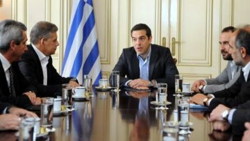 Τσίπρας για μεταναστευτικό: Να ρίξουμε το βάρος στο ανατολικό Αιγαίο