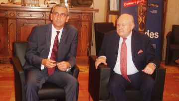 Οικονομική και πολιτική στήριξη από τους Αυστριακούς συνταξιούχους