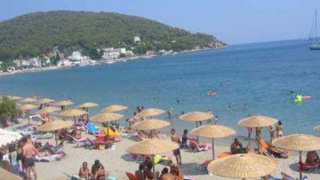 Ένωση Περιφερειών Ελλάδας: Aνάγκη προστασίας του τουριστικού κλάδου από νέους φόρους