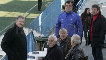 Απογοήτευση και σενάρια συγχώνευσης 