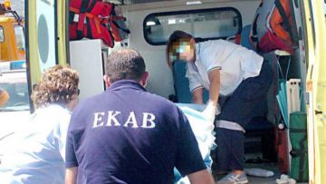 Στην εντατική του ΠΑΓΝΗ τουρίστας που έπεσε από 4ο όροφο ξενοδοχείου