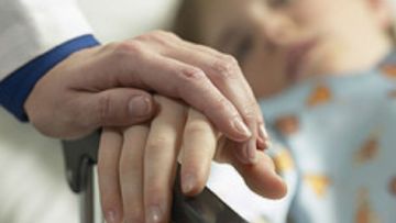 Εκτός κινδύνου το αγοράκι  με μηνιγγίτιδα