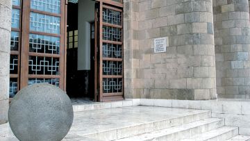 Αθώα λόγω αμφιβολιών  για ανθρωποκτονία από αμέλεια