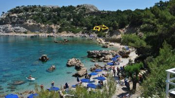 Ρόδος: Βυθίστηκε σκάφος με τουρίστες στο Λαδικό