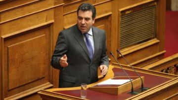 Ο Μάνος Κόνσολας ζητά από την Πρόεδρο της Βουλής να προταχθεί η Επίκαιρη Επερώτηση για το μεταναστευτικό