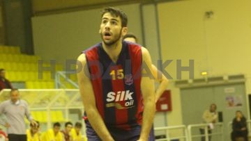 Αρχίζουν αύριο προετοιμασία με την εθνική νέων ανδρών οι Κεφάλας, Σκλήβας