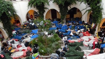 Πλήττει τον τουρισμό η αυξημένη ροή μεταναστών στα Δωδεκάνησα