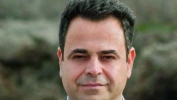 Ν. Σαντορινιός: «Μια Κυβέρνηση της αριστεράς οφείλει να εφαρμόσει ειδικές, νησιωτικές, πολιτικές»