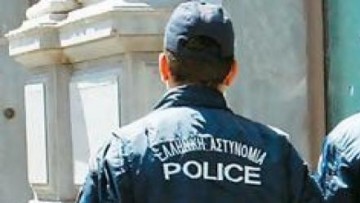 Ύποπτος τραυμάτισε  αστυνομικό