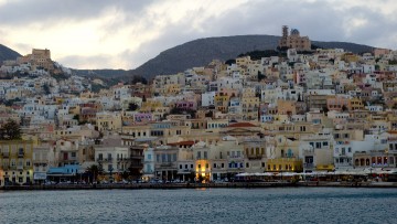 Συνεδριάζει η επιτροπή παρακολούθησης στην Ερμούπολη