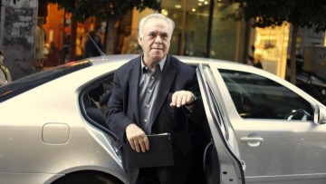 Επιμένουν για περικοπές συντάξεων και αύξηση του ΦΠΑ οι δανειστές