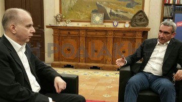 Συνεργασία με τους ξενοδόχους για την έκθεση του Λούβρου