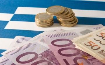 ΤτΕ: Στα 45,2 δισ. ευρώ τα μετρητά που έχουν επάνω τους οι Ελληνες