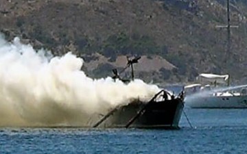 Στις φλόγες τυλίχθηκε ιστιοφόρο σκάφος στη Λέρο