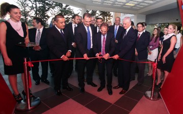 Εγκαινιάστηκε το Κέντρο  Καινοτομίας Microsoft στο  Ευρωπαϊκό πανεπιστήμιο Κύπρου