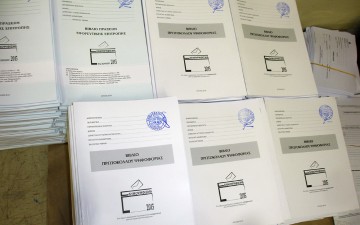 Στο παραπέντε έφθασε τελικά όλο το εκλογικό υλικό στην περιφέρεια