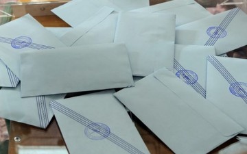 Πώς ψήφισαν Θεολόγος και Κατταβιά
