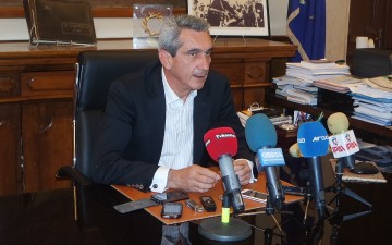 Ο Γιώργος Χατζημάρκος καλεί τους βουλευτές του ΣΥΡΙΖΑ να… ενηλικιωθούν