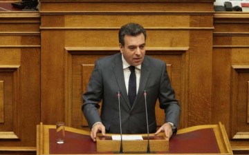 Μάνος Κόνσολας: «Η συναίνεση που δώσαμε για την αποφυγή της χρεοκοπίας δεν σημαίνει συνενοχή»