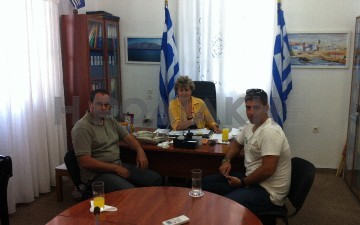 Έξωση στους αστυνομικούς της Κάσου