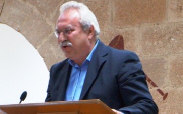 Δημήτρης Γάκης: «Οι θάλασσες και οι ωκεανοί ενώνουν λαούς και οικονομίες, μεταφέρουν παντού το μήνυμα της δημοκρατίας»