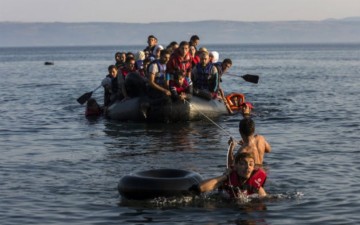 Άµεσα µέτρα για την υποδοχή των προσφύγων ζητά ο Συνήγορος του Πολίτη