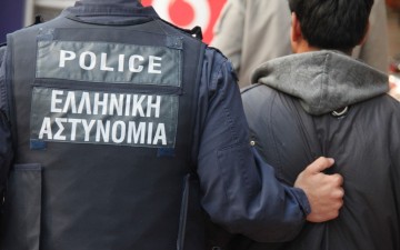  Συνελήφθη ένας 14χρονος και ένας 17χρονος για κλοπές τσαντών!