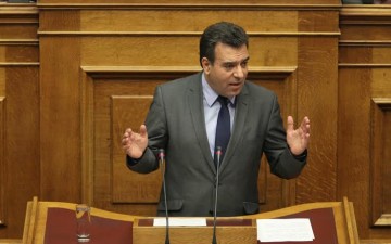 Μάνος Κόνσολας: «Υπαρκτός ο κίνδυνος να διακοπεί το πρόγραμμα Βοήθεια στο Σπίτι»