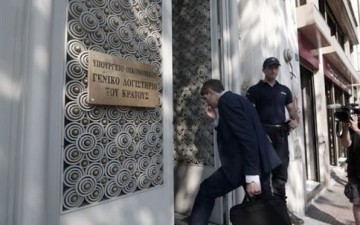 Στους θεσμούς το σχέδιο για το ενιαίο μισθολόγιο στο Δημόσιο