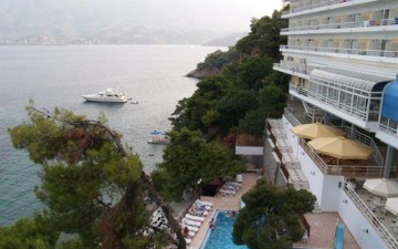 Το success story του τουρισμού κρύβει ένα σύγχρονο δουλεμπόριο