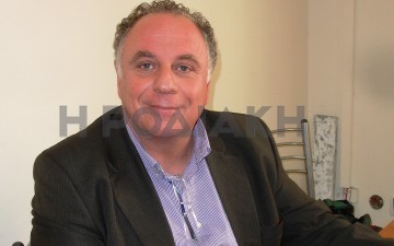 Άγριος τσακωμός του αντιδημάρχου Σ. Διακοσταματίου με συναδέλφους του στο δήμο Ρόδου