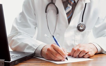 Στο εδώλιο μαιευτήρας για βρέφος που γεννήθηκε με νοητική υστέρηση