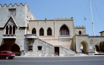 Η Περιφέρεια ευχαριστεί την Λέσχη Lions Ρόδου για την χορηγία στο Κοινωνικό Παντοπωλείο